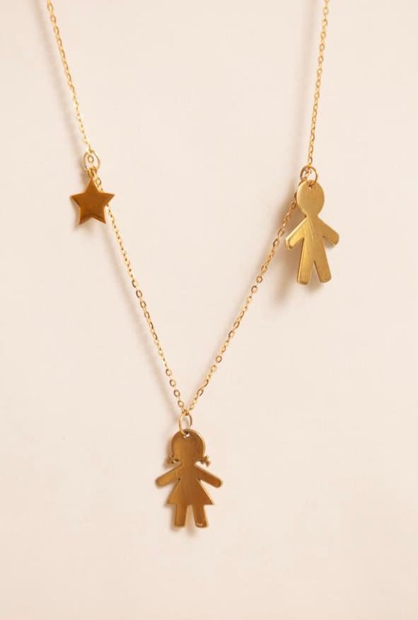 Cadena oro: estrella, niña y niño